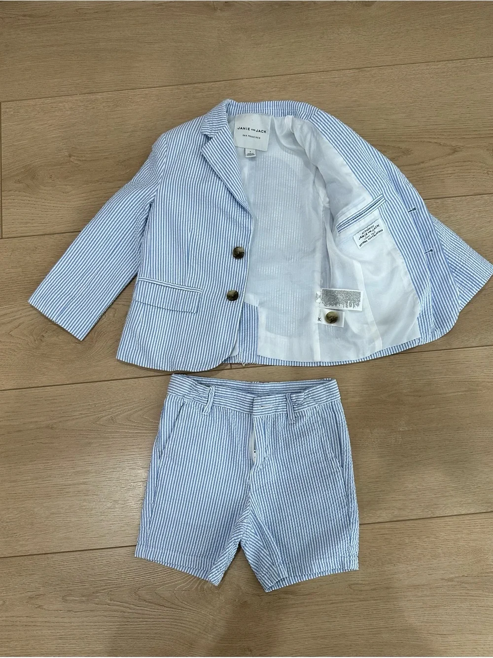 Janie and Jack Boy's Light Blue Striped Seersucker Suit Set (size 3T)